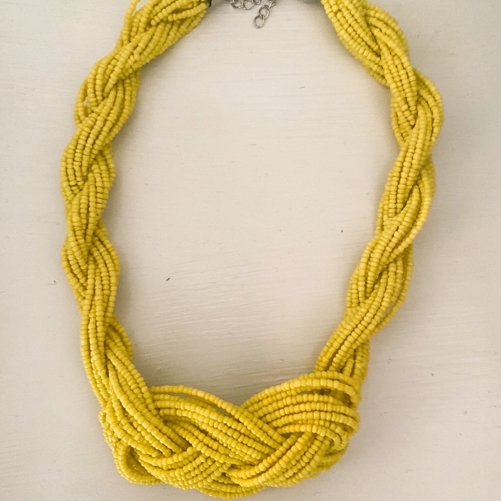 Beaded necklace